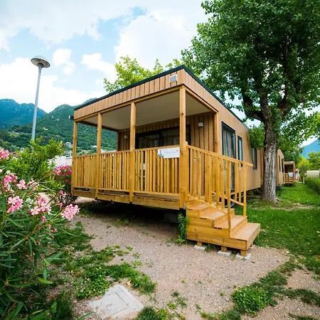 Idro Glamping Boutique Campsite