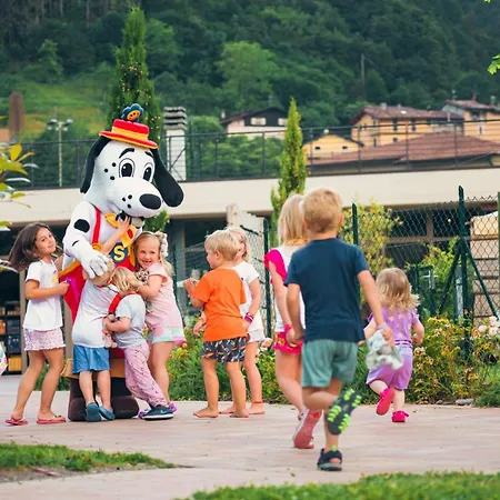 Idro Glamping Boutique * Anfo