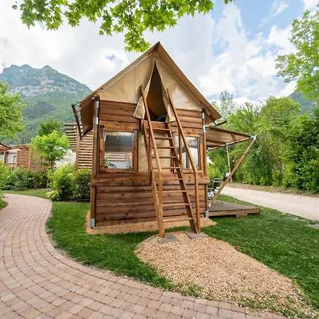 Idro Glamping Boutique Campsite