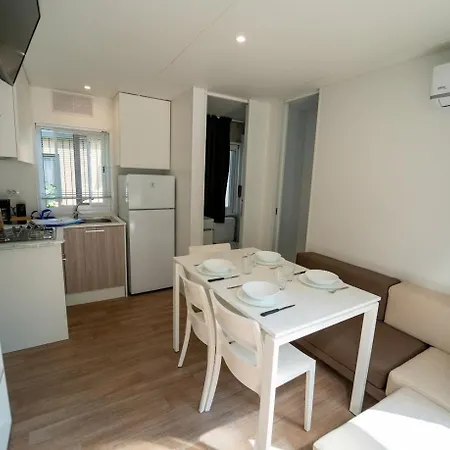 אתר קמפינג Idro Glamping Boutique
