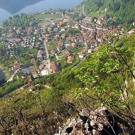 Idro Glamping Boutique Campingplads